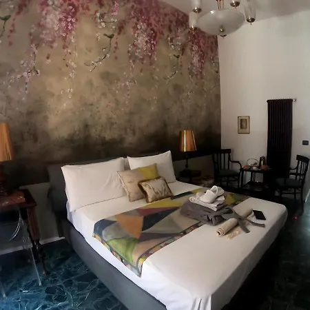 Lex Santa Lucia 4* Nápoly